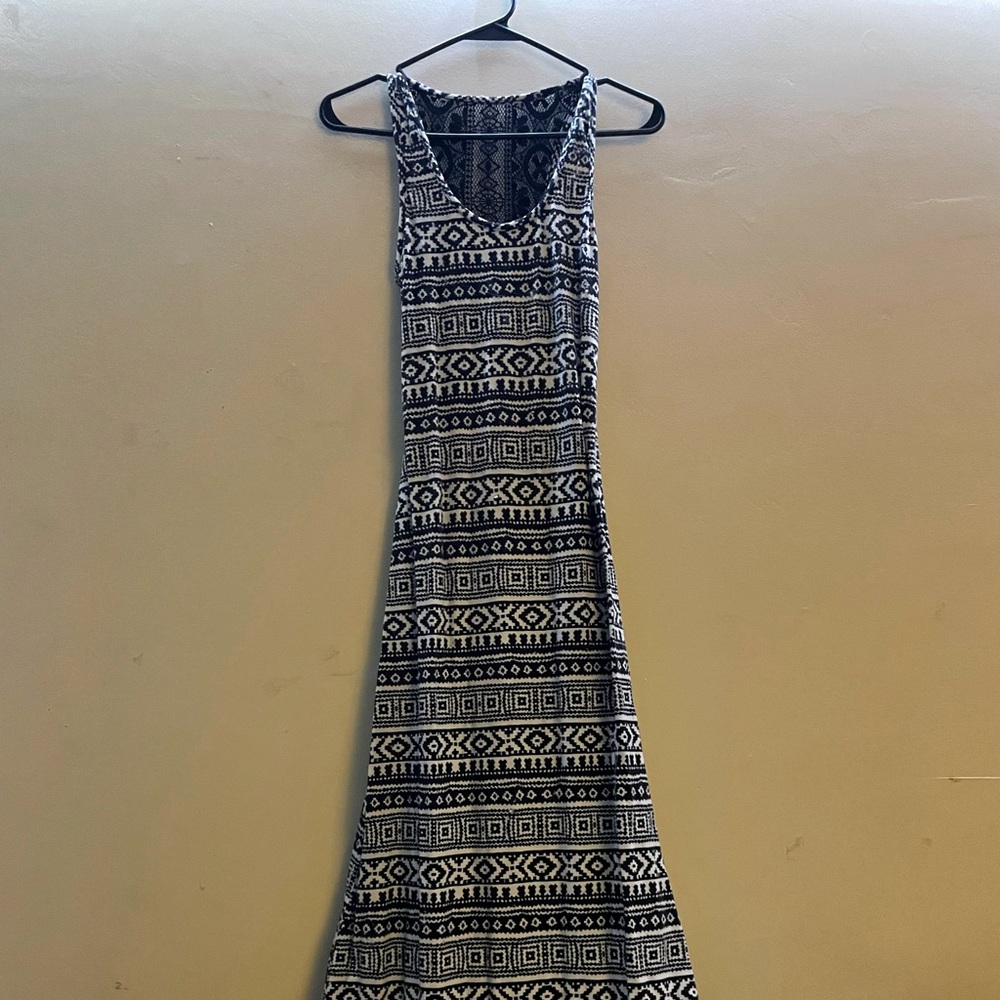 Graphic maxi dress